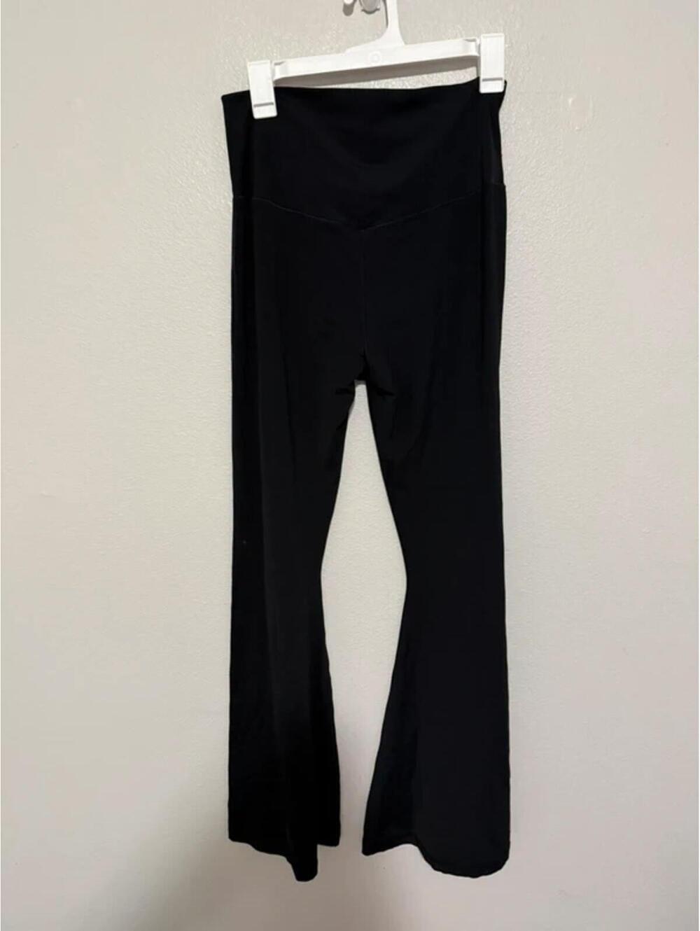 Aerie offline flares size XL - Picture 2 of 4